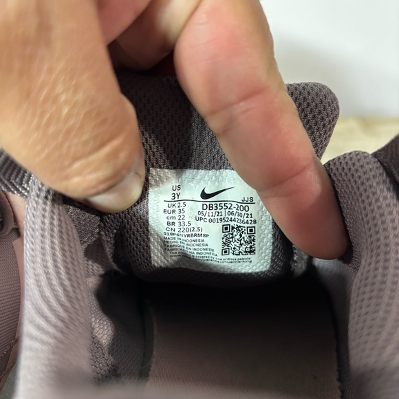 Nike Crater Impact Low Top Slip On Running Shoes Pink Youth Size 3Y - Picture 5 of 10